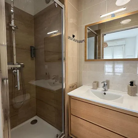 Διαμέρισμα T2 Well Equipped With Balcony In
